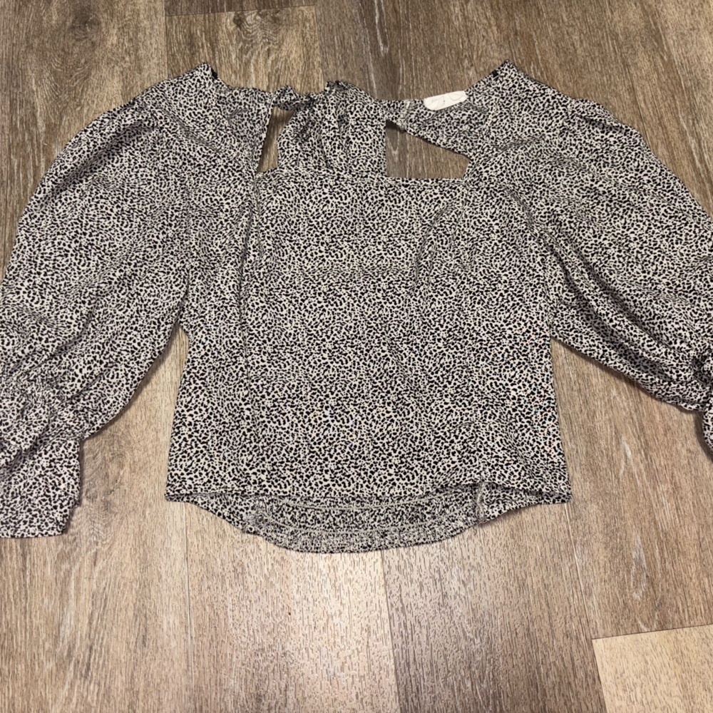 Sienna Sky Monochrome Patterned Top